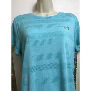 Under Armour Heatgear  Loose Size LG Short Sleeve Shirt Athletic Women’s